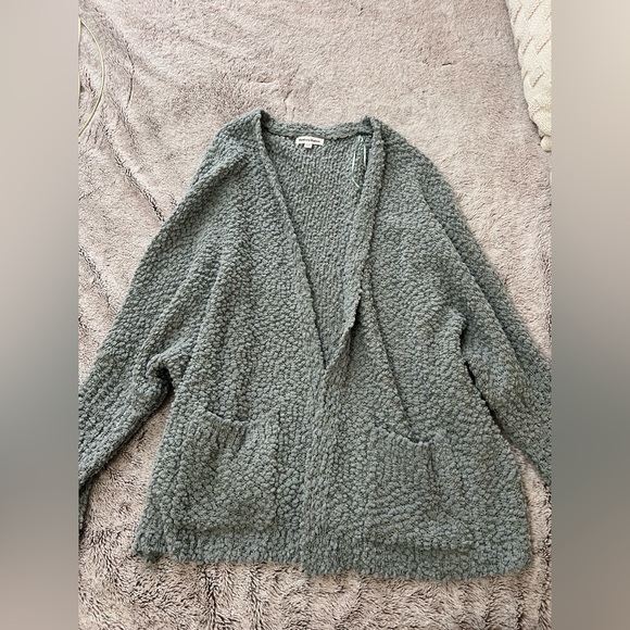 Women’s oversized cardigan - Picture 1 of 5